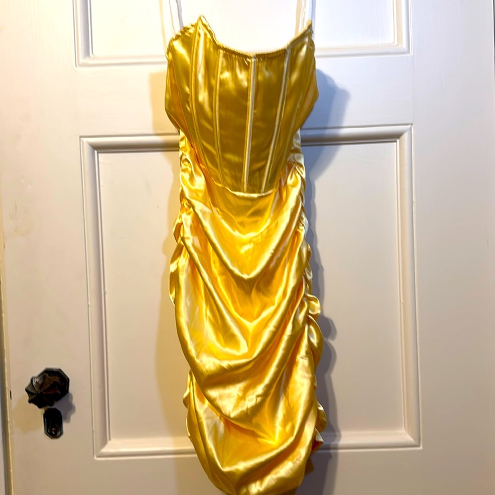 Fashion Nova Gold Ruched Sweetheart Bodycon Dress